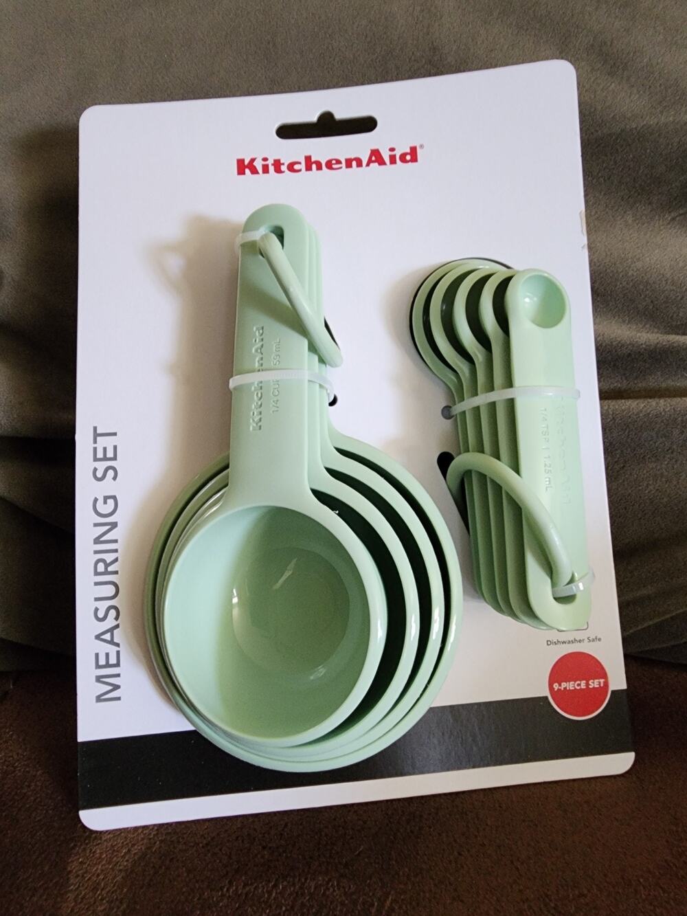 KITCHENAID 9 PIECE MEASURING CUP AND SPOONS - MINT GREEN
